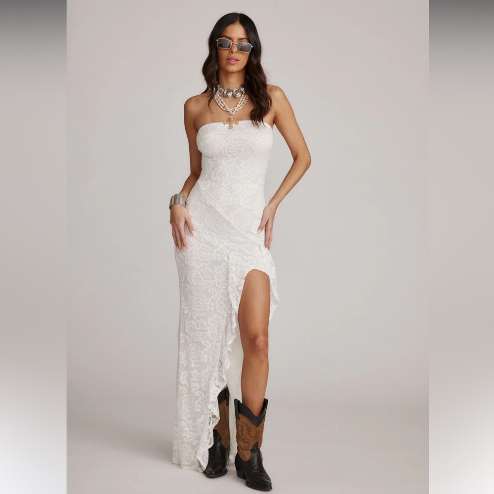 12th tribe white dress size medium